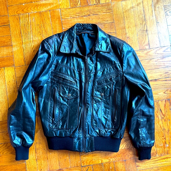 Vintage Berman’s Leather Jacket with removable lining. - Picture 1 of 6